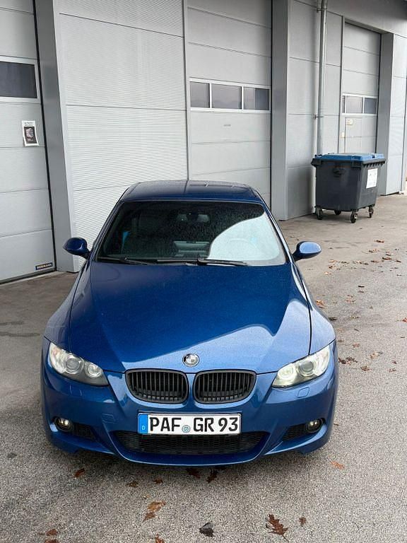 Gebraucht BMW 320 Cabriolet Performance 177 PS (130 kW) 2009 Blau Cabrio