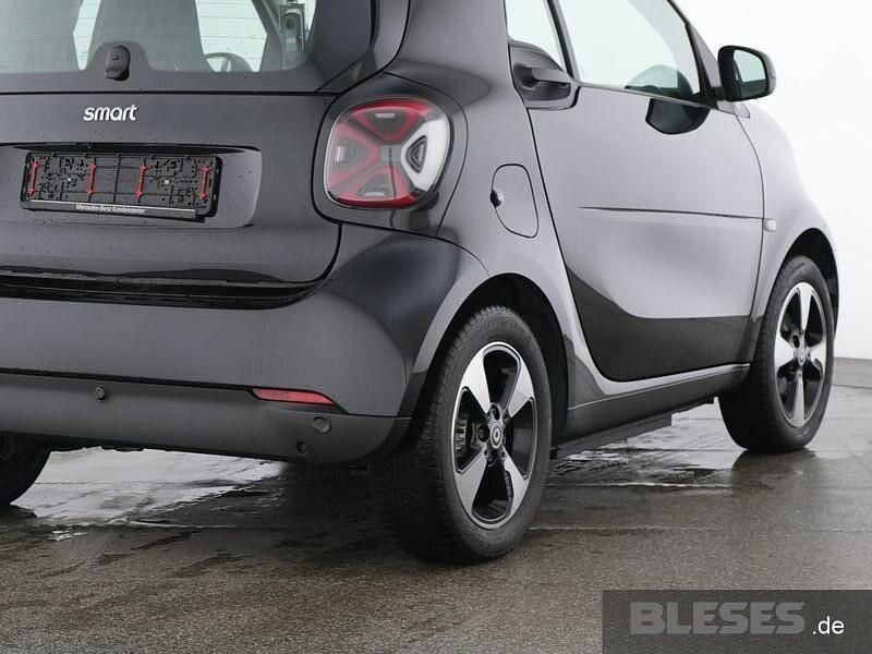 Gebraucht Smart ForTwo Coupé Exclusive 60 kW (82 PS) 2023 Schwarz Kleinwagen