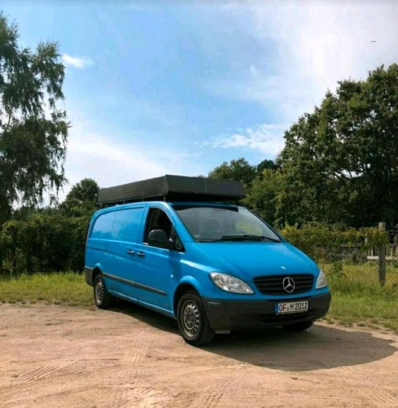 Blau Gebraucht 2006 Mercedes Vito Van / Kleinbus | 8.500 € - Bild 1/4