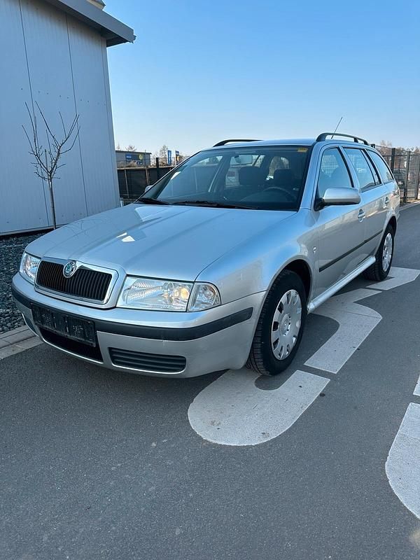 Gebraucht Skoda Octavia 102 PS (75 kW) 2004 Silber Kombi