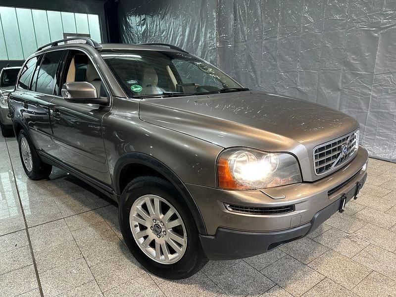 Gebraucht Volvo XC90 Executive 238 PS (175 kW) 2009 Braun SUV