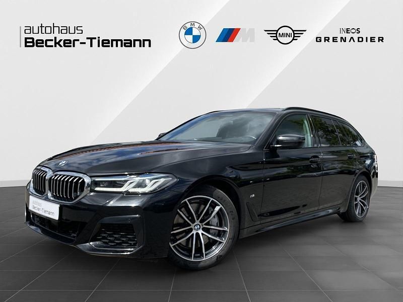Saphirschwarz Gebraucht 2022 BMW 530 M Sport Kombi | 45.887 € (Teuer) - Bild 1/4