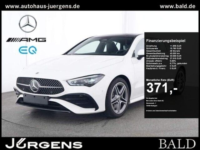 Weiß Gebraucht 2024 Mercedes CLA250 Shooting Brake AMG Kombi | 42.490 € (Teuer) - Bild 1/4