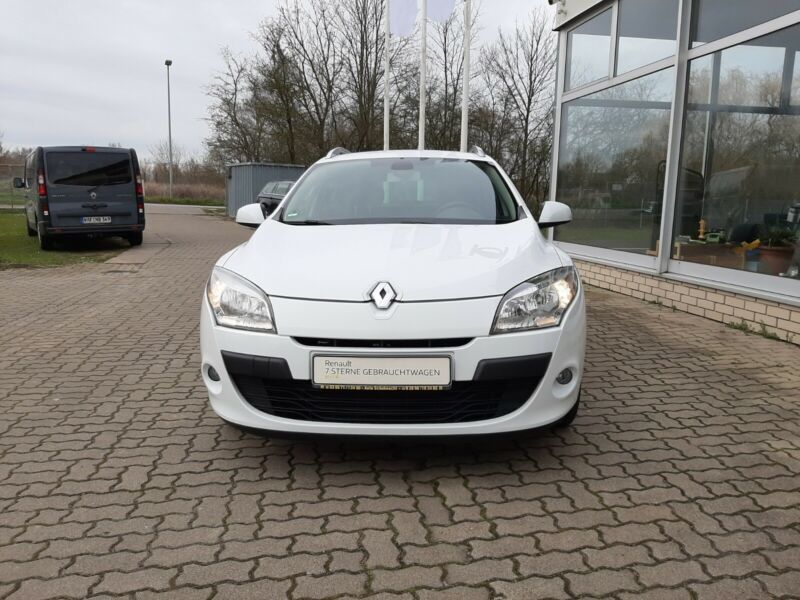 Verkauft Renault Mégane GrandTour III ., gebraucht 2011