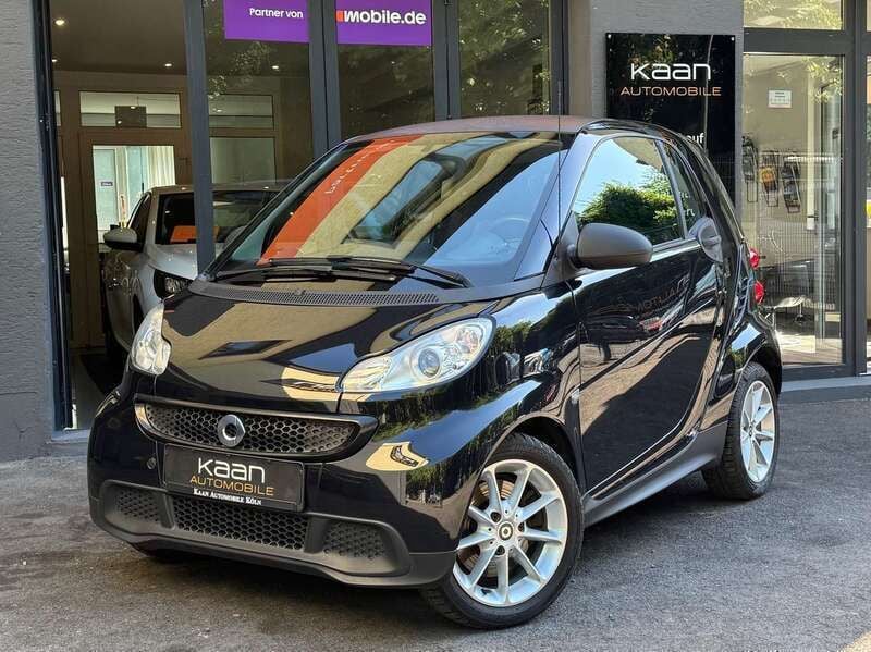 Schwarz Gebraucht 2013 Smart ForTwo Coupé Coupé | 5.599 € (Fairer Preis) - Bild 1/4