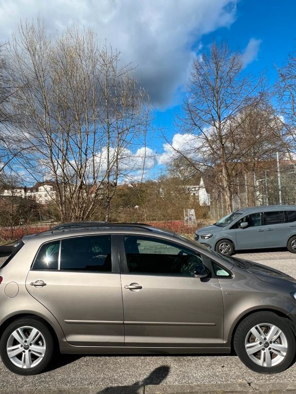 Gebraucht 2012 VW Golf Plus Match Van / Kleinbus | 6.400 € (Fairer Preis) - Bild 1/4