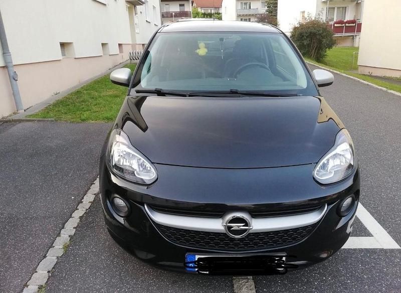 Gebraucht Opel Adam 90 PS (66 kW) 2011 Schwarz Kleinwagen