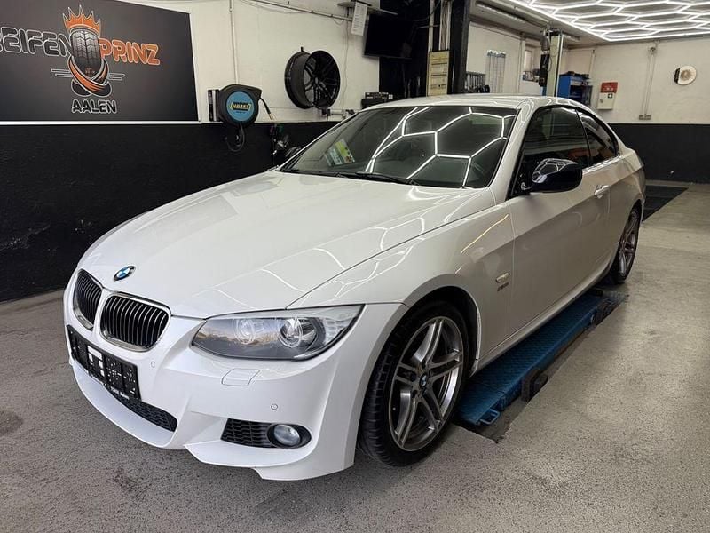 Weiß Gebraucht 2012 BMW 335 M Sport Coupé | 15.990 € (Superpreis) - Bild 1/4