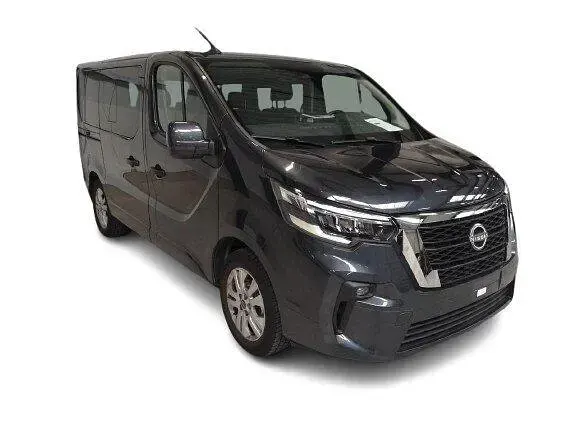 Usata Nissan Primastar Tekna 150 CV (110 kW) 2025 Grigio Monovolume