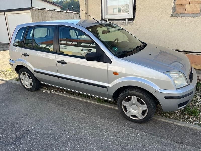 Gebraucht Ford Fusion 80 PS (58 kW) 2005 Silber Kleinwagen