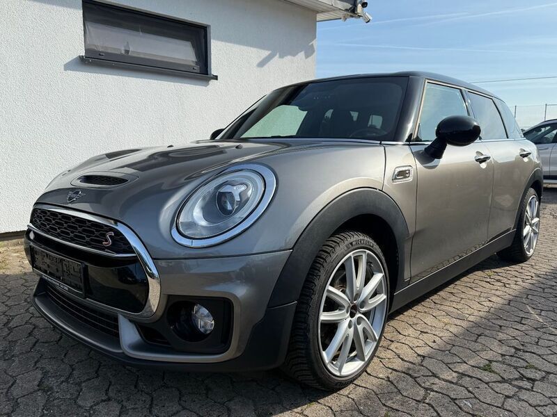 Silber Gebraucht 2018 Mini Cooper SD Clubman Kombi | 17.500 € (Guter Preis) - Bild 1/4