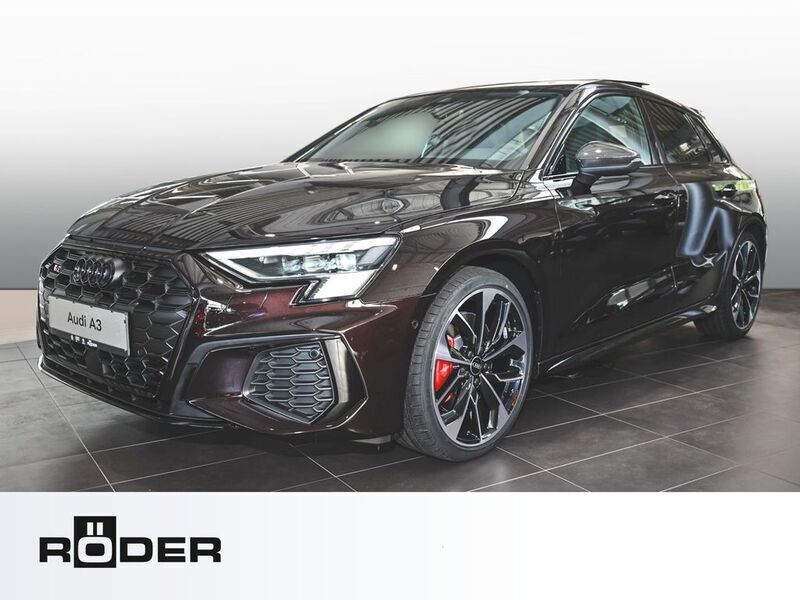 Individuallackierungen audi... Gebraucht 2024 Audi S3 Ambiente Limousine | 49.750 € (Etwas zu teuer) - Bild 1/4