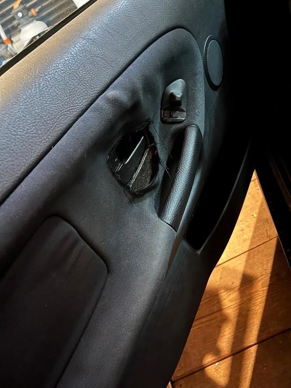 Używany BMW 323 170 KM (125 kW) 1997 Brązowy Kombi