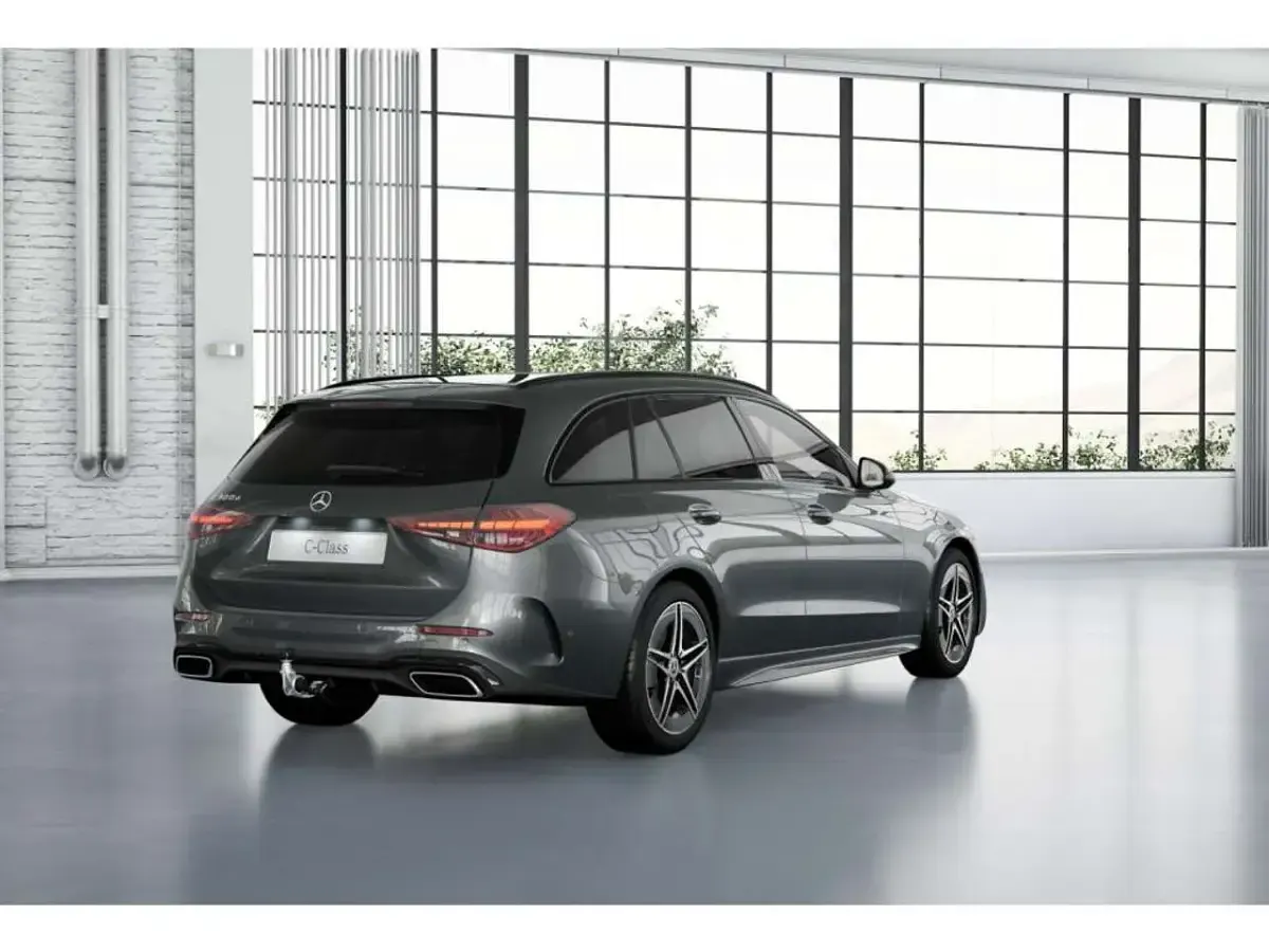 Gebraucht Mercedes C300 AMG 265 PS (194 kW) 2025 Grau selenitgrau Kombi