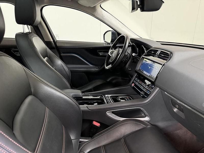 Gebraucht Jaguar F-Pace 250 PS (183 kW) 2018 Grau SUV