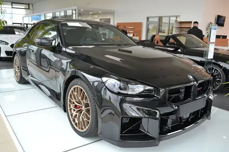 Nowe BMW M2 Performance 530 KM (389 kW) 2026 Czarny Coupe