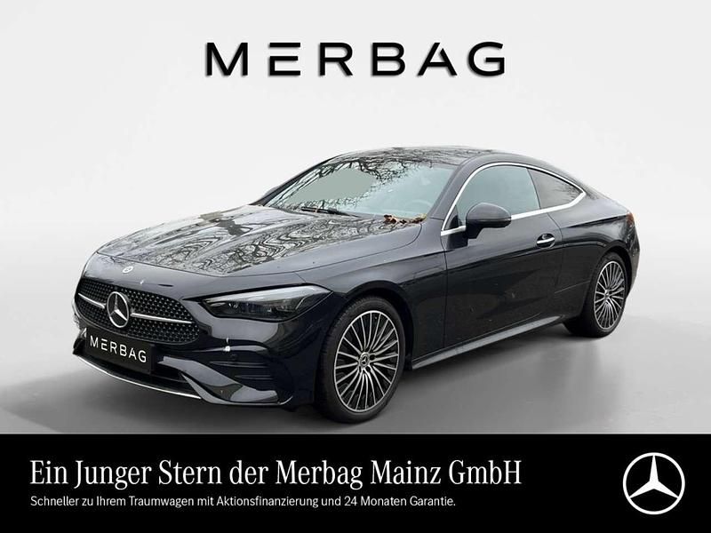Gebraucht Mercedes 180 AMG 170 PS (125 kW) 2024 Metalliclack obsidianschwarz Limousine