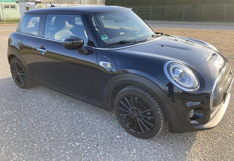 Gebraucht Mini Cooper SE 135 kW (184 PS) 2020 Schwarz Kleinwagen