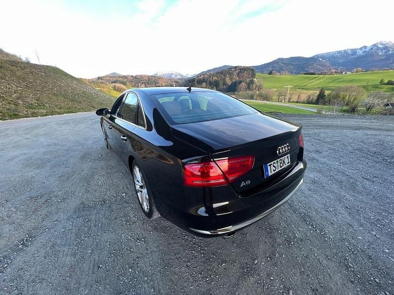 Gebraucht Audi A8 Exclusive 371 PS (272 kW) 2010 Schwarz Limousine