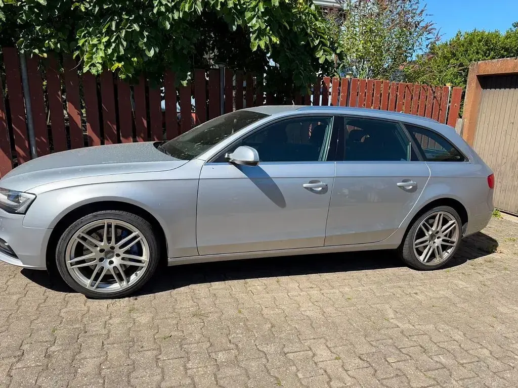 Gebraucht Audi A4 Ambiente 245 PS (180 kW) 2015 Silber Kombi