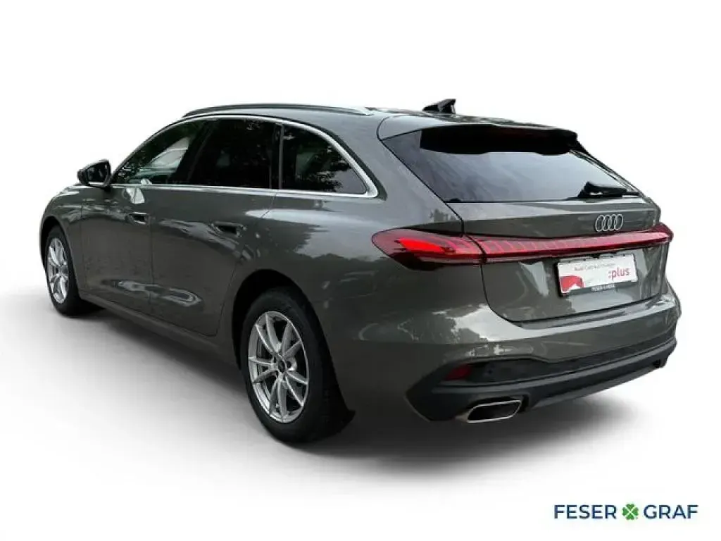 Gebraucht Audi A5 Sport 204 PS (150 kW) 2025 Chronosgrau metallic Kombi