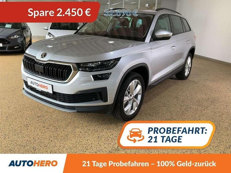 Stribrna brilliant/ brilliants Gebraucht 2022 Skoda Kodiaq Tour SUV | 30.440 € (Guter Preis) - Bild 1/3