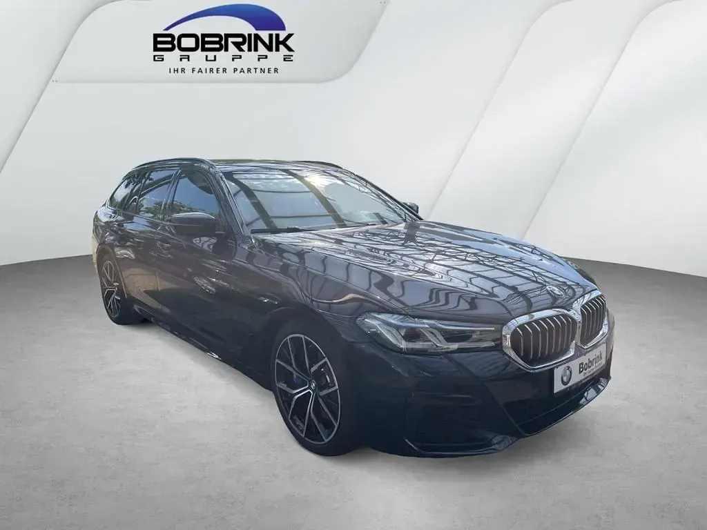 Gebraucht BMW 540 M Sport 340 PS (250 kW) 2021 Schwarz Kombi