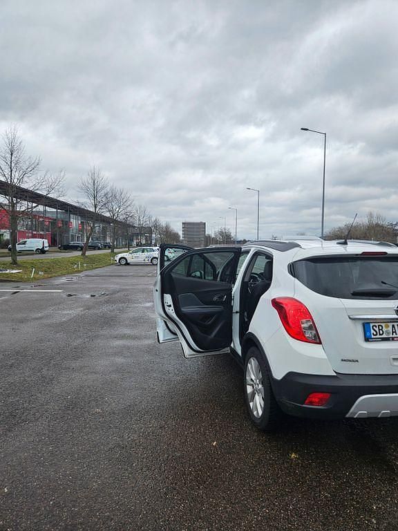Gebraucht Opel Mokka Innovation 140 PS (102 kW) 2015 Weiß SUV