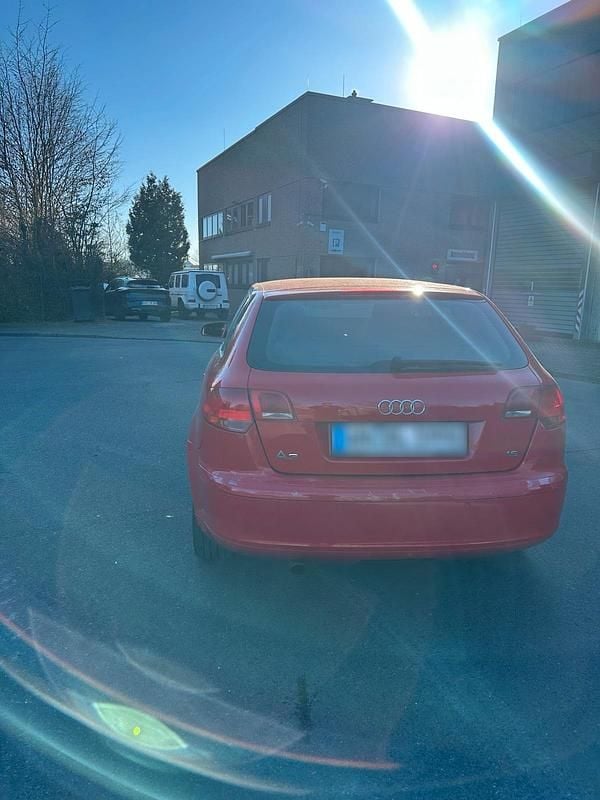Gebraucht Audi A3 105 PS (77 kW) 2008 Rot Kleinwagen