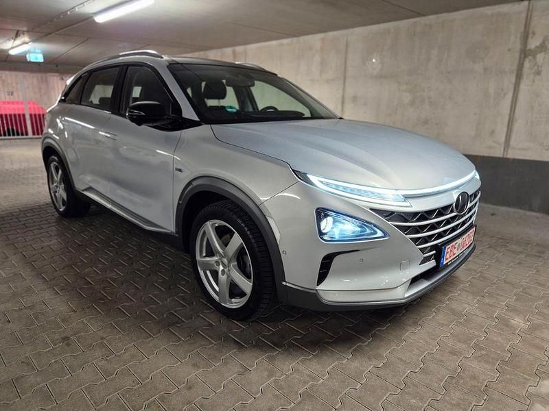 Gebraucht Hyundai Nexo Premium 163 PS (119 kW) 2019 Silber SUV