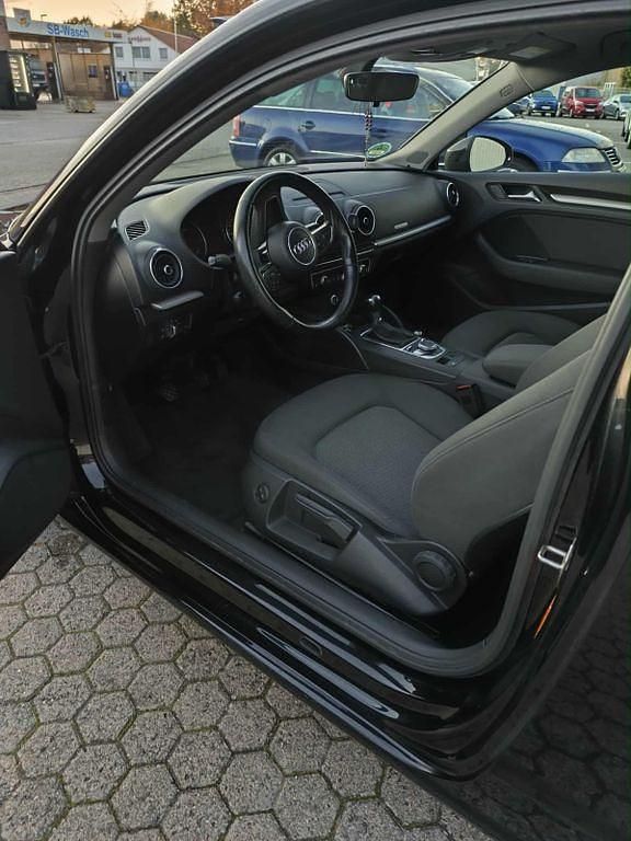 Gebraucht Audi A3 116 PS (85 kW) 2017 Schwarz Limousine