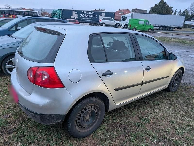 Gebraucht VW Golf IV 75 PS (55 kW) 2004 Grau Limousine