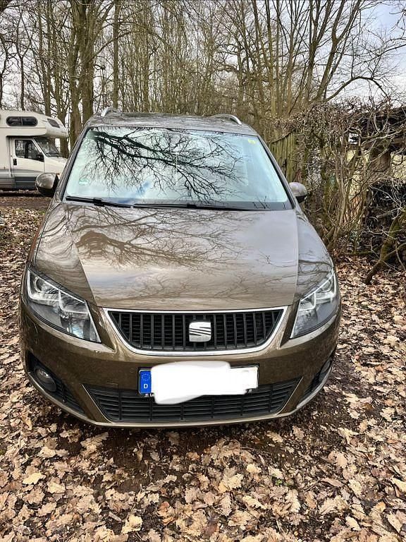 Gebraucht Seat Alhambra Style 140 PS (102 kW) 2012 Braun Van / Kleinbus