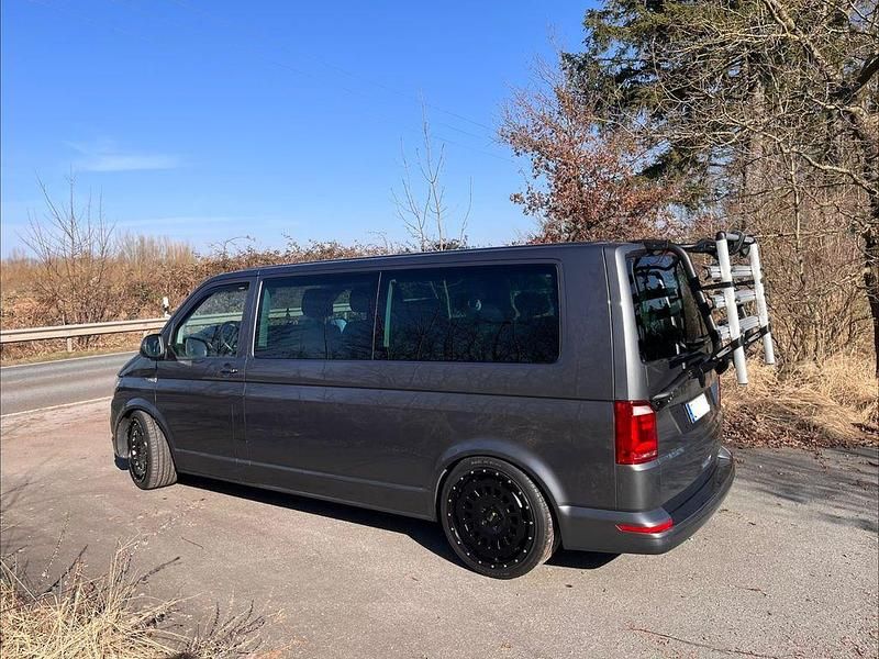 Second-hand VW Caravelle 150 CP (110 kW) 2016 Gri Van