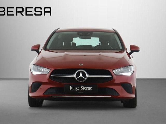 Gebraucht 2022 Mercedes CLA220 Shooting Brake Kombi | 29.580 € (Fairer Preis) - Bild 1/4