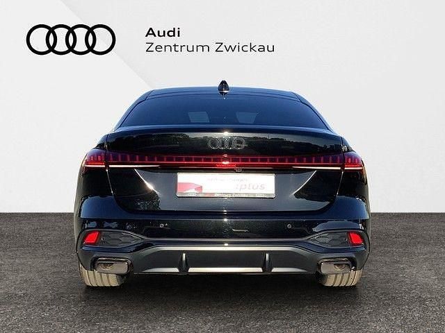 Gebraucht Audi A5 Ambiente 204 PS (150 kW) 2024 Mythosschwarz metallic Coupé