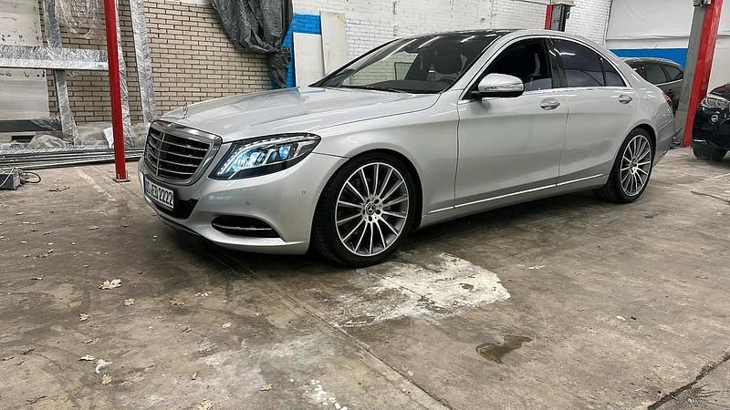 Silber Gebraucht 2016 Mercedes S350 Limousine | 28.000 € (Superpreis) - Bild 1/4
