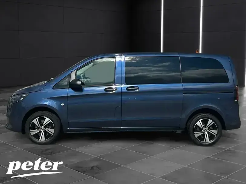Gebraucht Mercedes Vito 163 PS (119 kW) 2024 Sodalithblau met. Van