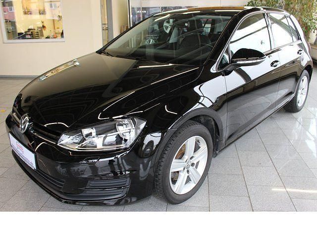 Gebraucht VW Golf VII Comfortline 110 PS (80 kW) 2016 Schwarz Limousine