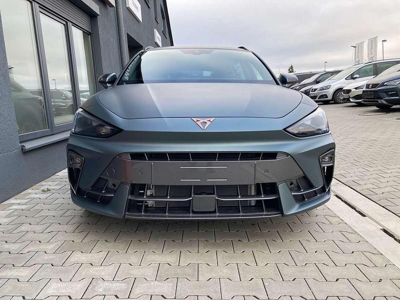 Neu Cupra Leon 150 PS (110 kW) 2025 Enceladusgrau matt Kombi