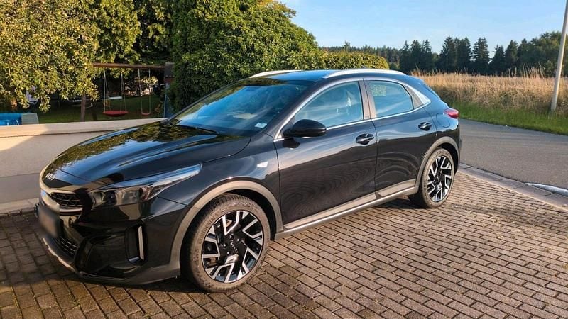 Gebraucht Kia XCeed 160 PS (117 kW) 2023 Schwarz SUV