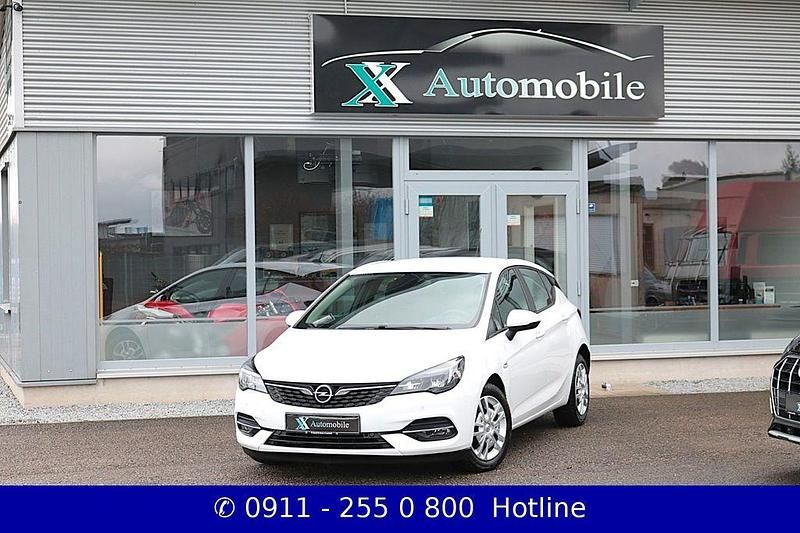 Gebraucht Opel Astra Business 122 PS (89 kW) 2020 Weiß Limousine