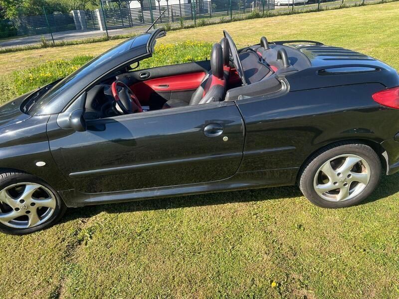 Schwarz Gebraucht 2005 Peugeot 206 CC Cabrio | 2.100 € (Fairer Preis) - Bild 1/4