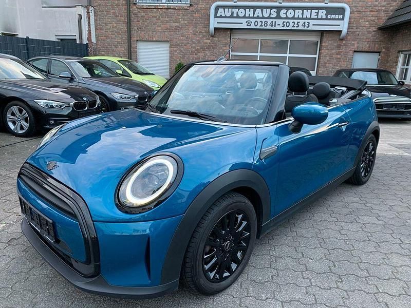 Gebraucht Mini Cooper Cabriolet Classic 136 PS (100 kW) 2022 Island blue (metallic) Cabrio