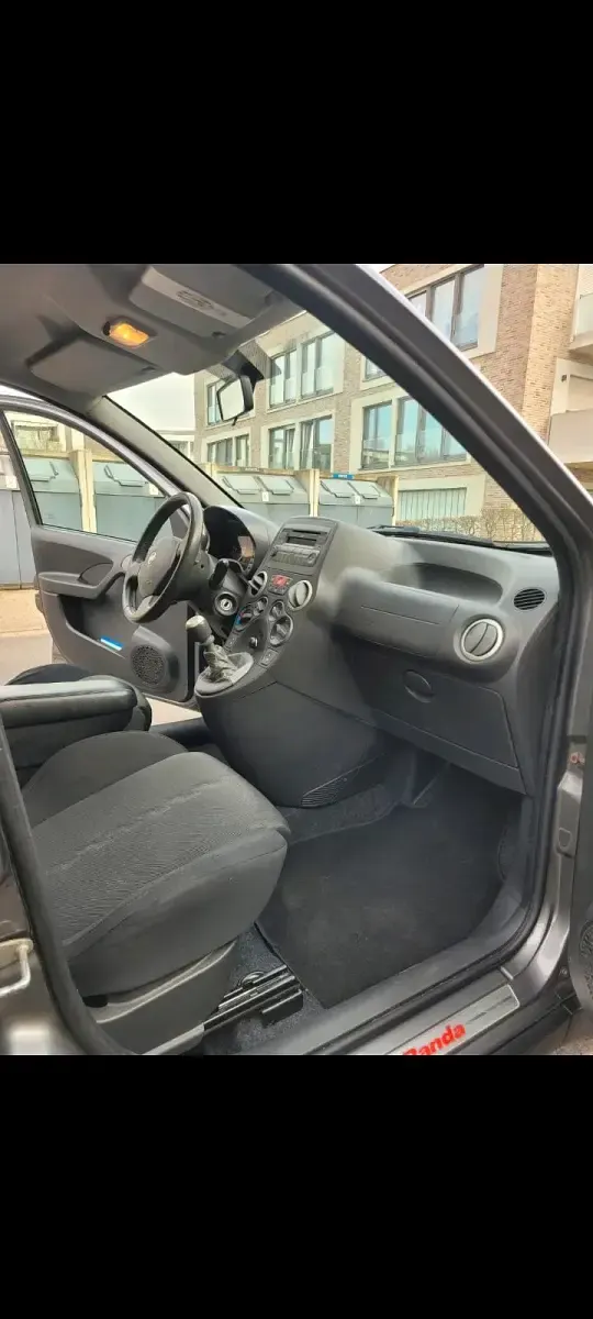Gebraucht Fiat Panda 100 PS (73 kW) 2010 Grau Kleinwagen