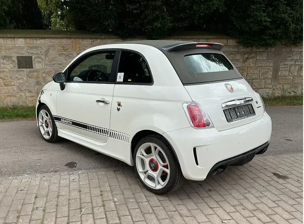 Gebraucht Abarth 500C 140 PS (102 kW) 2010 Weiß Cabrio