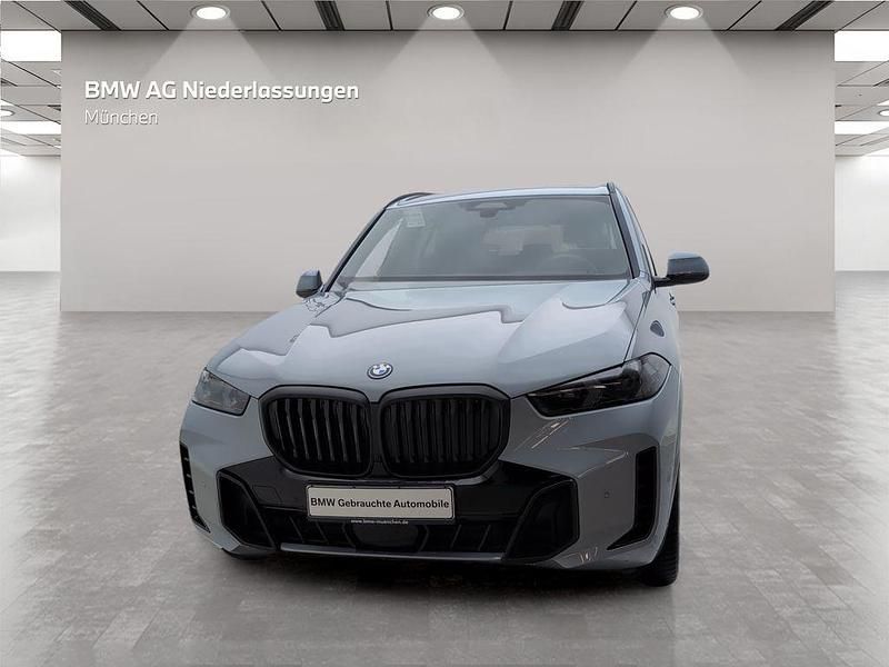 Gebraucht BMW X5 M Sport 313 PS (230 kW) 2024 Grau SUV
