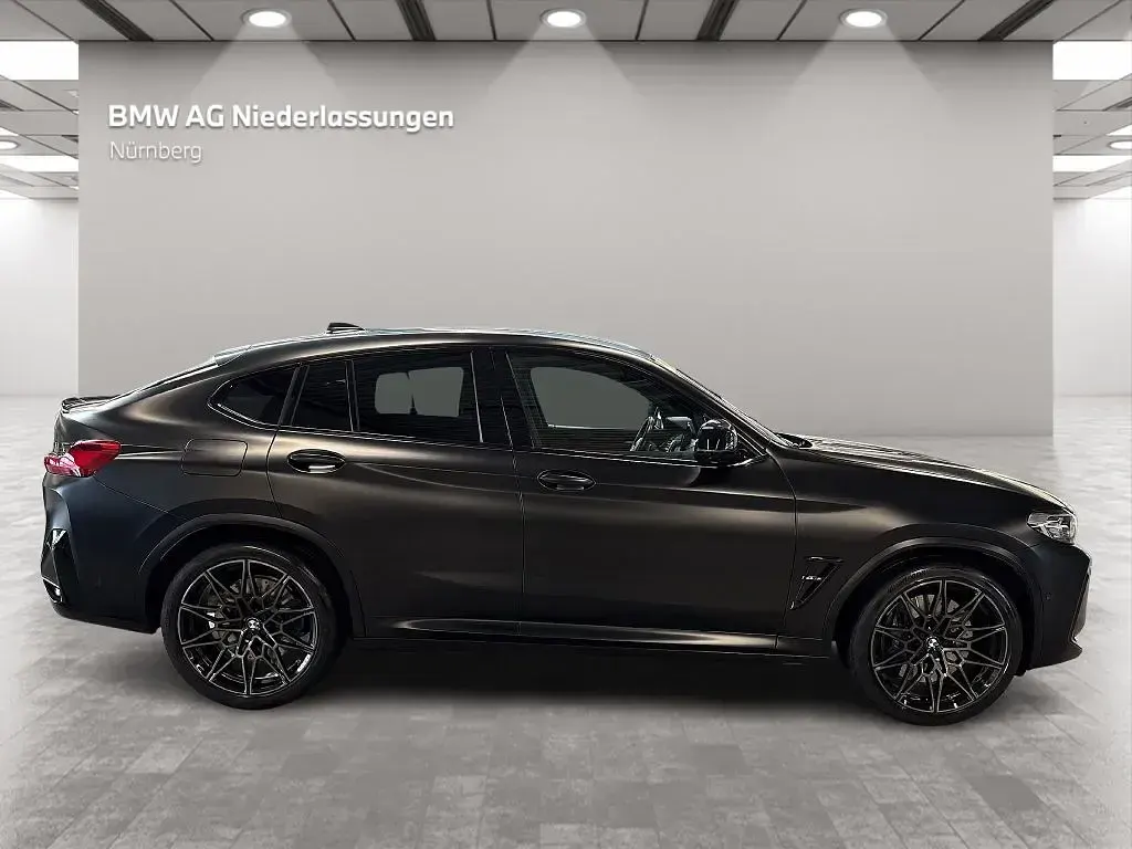 Gebraucht BMW X4 M M Sport 510 PS (375 kW) 2024 Gold SUV