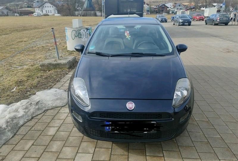 Gebraucht Fiat Punto 55 PS (40 kW) 2011 Blau Kleinwagen