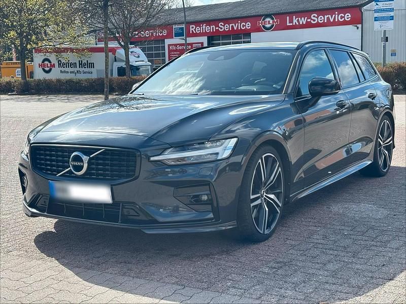 Gebraucht Volvo V60 R-Design 326 PS (239 kW) 2019 Grau Kombi